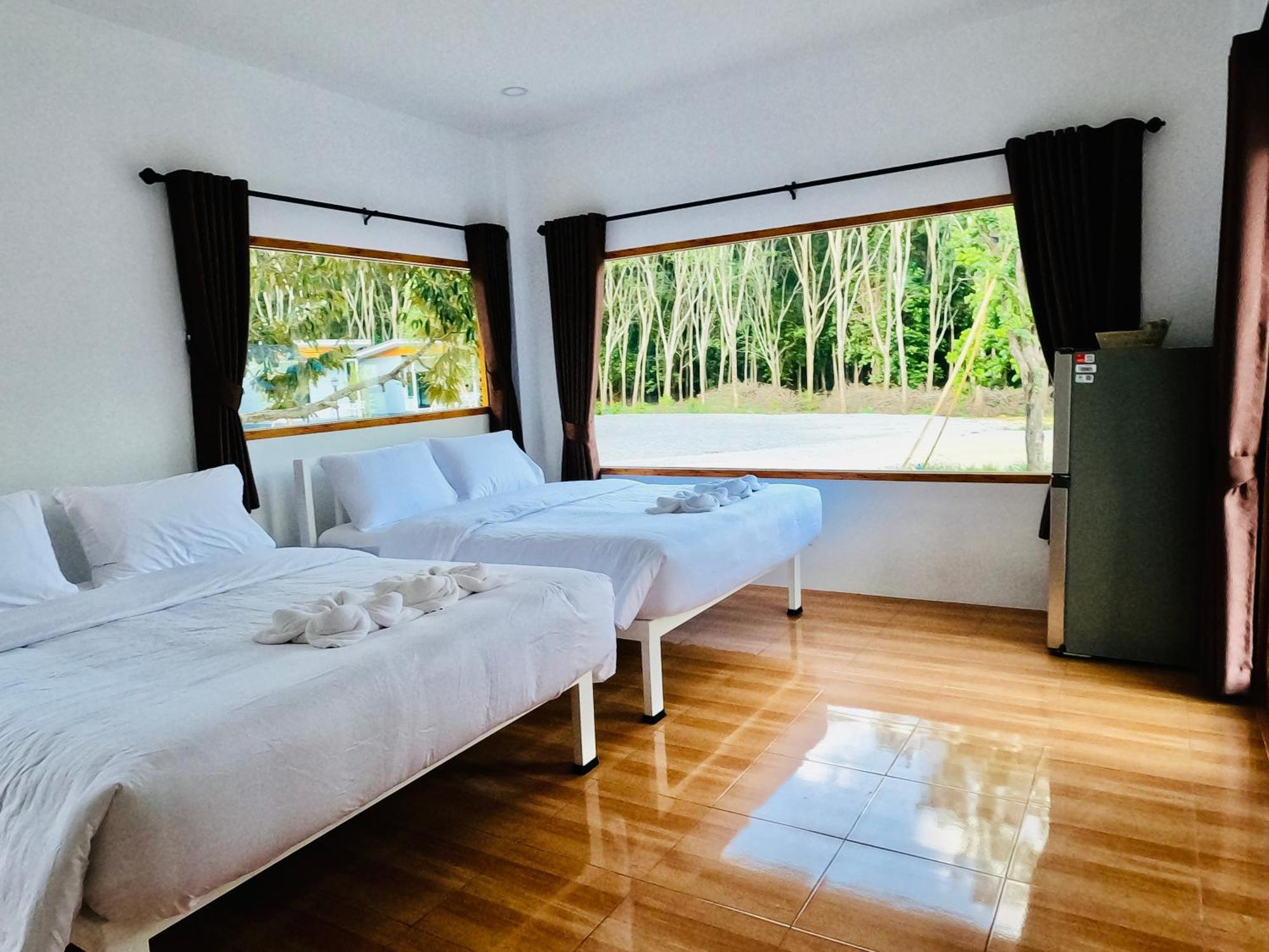 Suanvadee Resort สวนวดี รีสอร์ท Don Sak Exterior foto